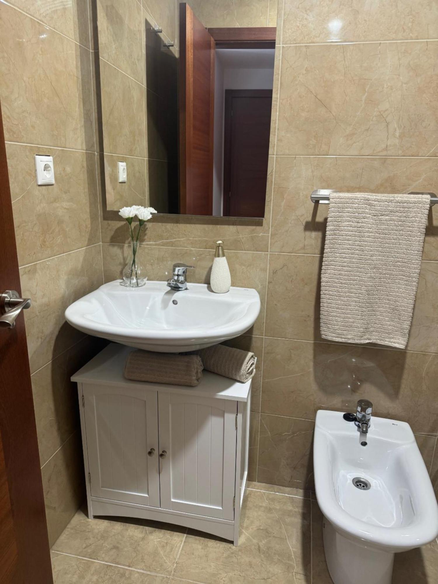 Apartamento En Gijon Con Garaje Y Wifi Exterior photo